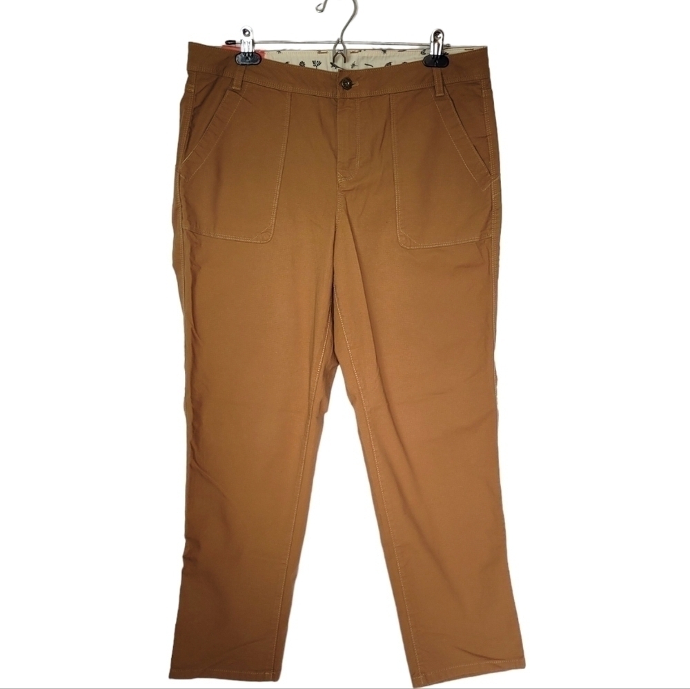 The North Face Khaki Capri Pants - Picture 2 of 9